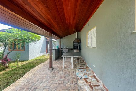 Casa de condomínio para alugar com 319m², 5 quartos e 6 vagas Casa de condomínio para alugar com 319m², 5 quartos e 6 vagasChurrasqueira