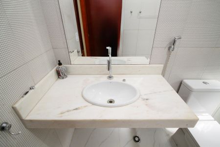 Casa de condomínio para alugar com 319m², 5 quartos e 6 vagas Casa de condomínio para alugar com 319m², 5 quartos e 6 vagasBanheiro Suíte