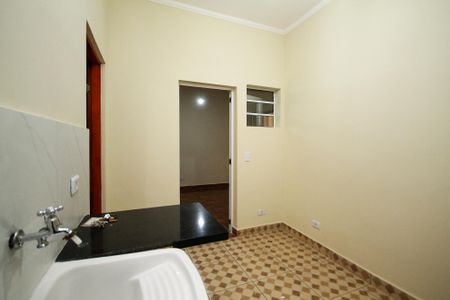 Casa de condomínio para alugar com 319m², 5 quartos e 6 vagas Casa de condomínio para alugar com 319m², 5 quartos e 6 vagasLavanderia