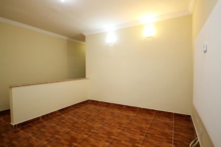 Casa de condomínio para alugar com 319m², 5 quartos e 6 vagas Casa de condomínio para alugar com 319m², 5 quartos e 6 vagasSala de TV