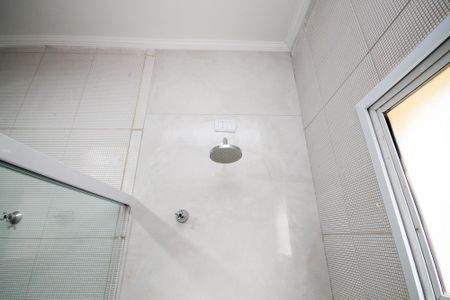 Casa de condomínio para alugar com 319m², 5 quartos e 6 vagas Casa de condomínio para alugar com 319m², 5 quartos e 6 vagasBanheiro Suíte