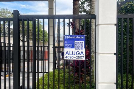 Casa de condomínio para alugar com 319m², 5 quartos e 6 vagas Casa de condomínio para alugar com 319m², 5 quartos e 6 vagasPlaca