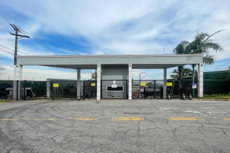 Casa de condomínio para alugar com 319m², 5 quartos e 6 vagas Casa de condomínio para alugar com 319m², 5 quartos e 6 vagasFachada Condomínio
