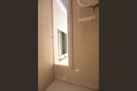 Banheiro Social de casa para alugar com 2 quartos, 40m² em Camargos, Belo Horizonte