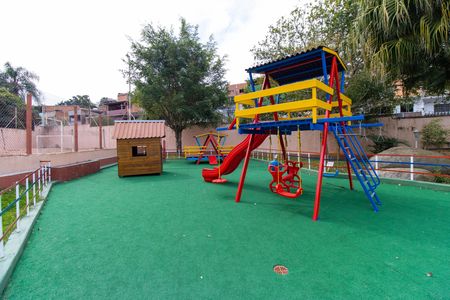 Área comum - Playground de casa de condomínio para alugar com 2 quartos, 65m² em Petrópolis, Cotia