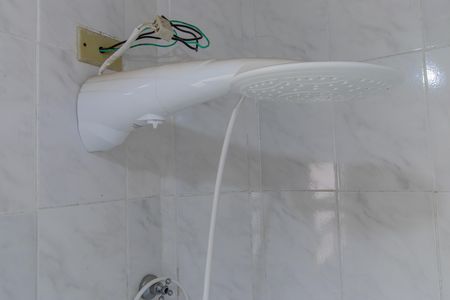 Banheiro de casa de condomínio para alugar com 2 quartos, 65m² em Petrópolis, Cotia