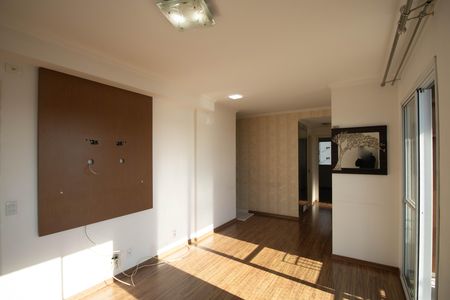 Sala  de apartamento para alugar com 3 quartos, 65m² em Vila Augusta, Guarulhos