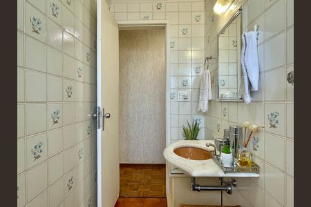 Apartamento à venda com 3 quartos, 153m² em Serra, Belo Horizonte