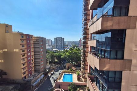 Vista de apartamento à venda com 3 quartos, 175m² em Santo Antônio, São Caetano do Sul