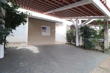 Casa de condomínio para alugar com 90m², 2 quartos e 2 vagasPlaquinha