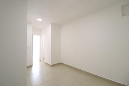 Quarto 1 - Suíte de casa de condomínio para alugar com 2 quartos, 90m² em Aclimação, Uberlândia