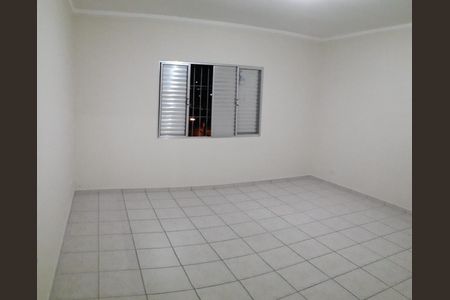 DORMITORIO de casa à venda com 3 quartos, 179m² em Bela Vista, Osasco