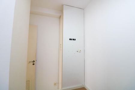Quarto de Serviço de apartamento para alugar com 4 quartos, 274m² em Campo Belo, São Paulo