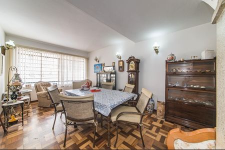 Casa à venda com 3 quartos, 200m² em Santo Amaro, São Paulo