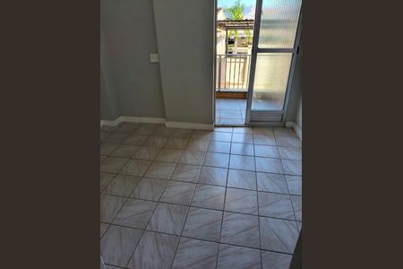 Quarto de apartamento para alugar com 2 quartos, 63m² em Anchieta, Nilópolis