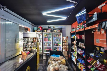 Mercadinho de apartamento à venda com 2 quartos, 53m² em Jardim Umarizal, São Paulo