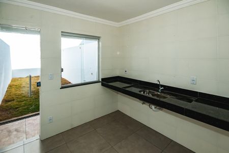 Casa à venda com 87m², 2 quartos e 2 vagasCozinha