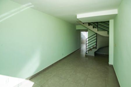 Sala de casa à venda com 2 quartos, 87m² em Jardim Leblon, Belo Horizonte