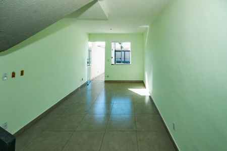Sala de casa à venda com 2 quartos, 87m² em Jardim Leblon, Belo Horizonte