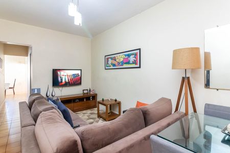 Casa à venda com 4 quartos, 200m² em Vila Bancaria Munhoz, São Paulo