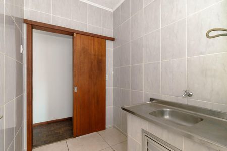Cozinha de apartamento para alugar com 2 quartos, 55m² em Centro Histórico, Porto Alegre