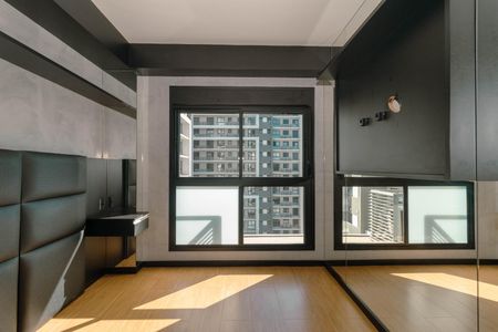 Quarto de apartamento para alugar com 1 quarto, 48m² em Jardim do Salso, Porto Alegre
