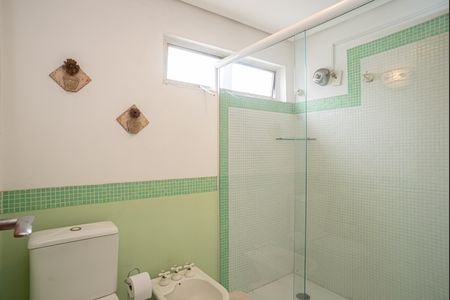 Apartamento à venda com 140m², 2 quartos e 1 vaga Apartamento à venda com 140m², 2 quartos e 1 vagaBanheiro da Suíte 2
