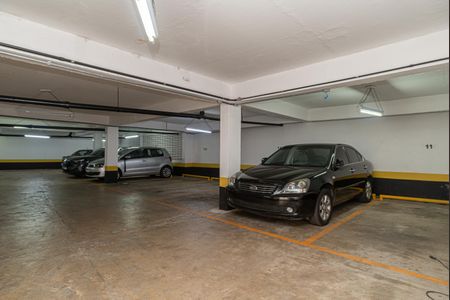 Apartamento à venda com 140m², 2 quartos e 1 vaga Apartamento à venda com 140m², 2 quartos e 1 vagaÁrea comum - Garagem