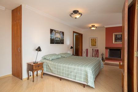 Apartamento à venda com 140m², 2 quartos e 1 vaga Apartamento à venda com 140m², 2 quartos e 1 vagaSuíte 2