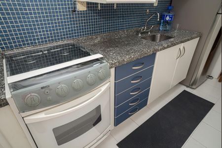 Apartamento à venda com 140m², 2 quartos e 1 vaga Apartamento à venda com 140m², 2 quartos e 1 vagaCozinha