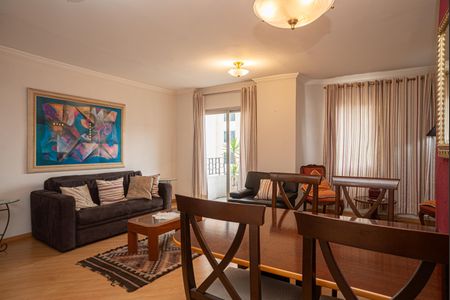 Apartamento à venda com 140m², 2 quartos e 1 vaga Apartamento à venda com 140m², 2 quartos e 1 vagaSala