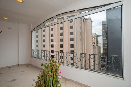Apartamento à venda com 140m², 2 quartos e 1 vaga Apartamento à venda com 140m², 2 quartos e 1 vagaVaranda da Suíte 2