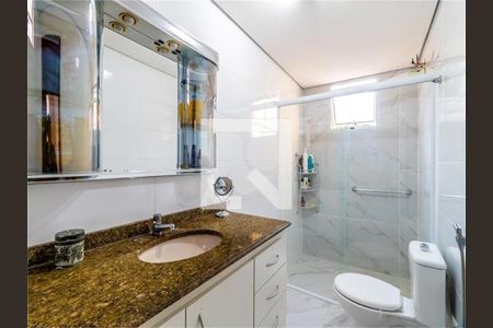 Banheiro de casa para alugar com 4 quartos, 525m² em Vila Mariana, São Paulo
