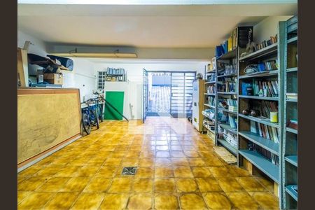 Área externa de casa para alugar com 4 quartos, 525m² em Vila Mariana, São Paulo