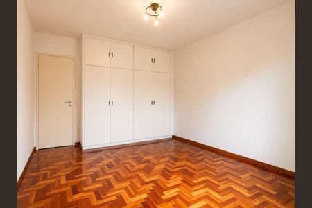 Quarto de casa para alugar com 4 quartos, 525m² em Vila Mariana, São Paulo