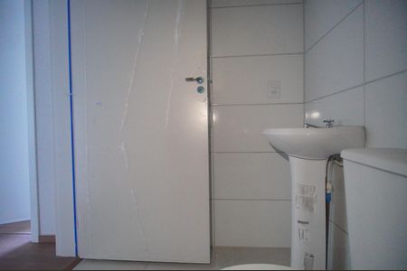 Banheiro de apartamento para alugar com 2 quartos, 43m² em Canudos, Novo Hamburgo