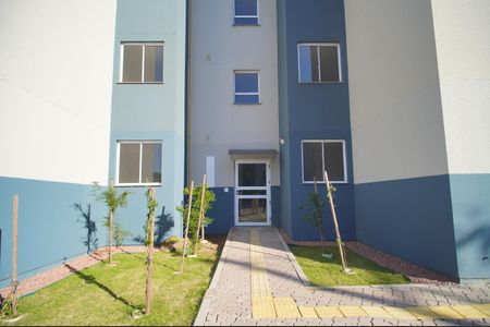 Fachada do bloco de apartamento para alugar com 2 quartos, 43m² em Canudos, Novo Hamburgo