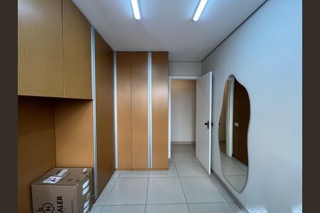 Quarto 1 de apartamento para alugar com 2 quartos, 73m² em Castelo, Belo Horizonte