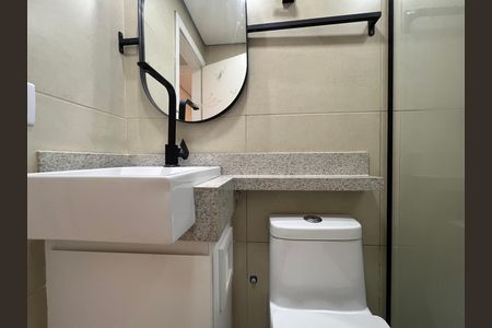 Banheiro Social de apartamento para alugar com 2 quartos, 73m² em Castelo, Belo Horizonte