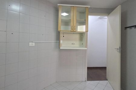 Cozinha de apartamento para alugar com 2 quartos, 119m² em Vila Mathias, Santos