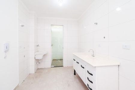 Cozinha de apartamento para alugar com 2 quartos, 40m² em Cidade Líder, São Paulo