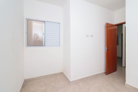 Quarto 2 de apartamento para alugar com 2 quartos, 40m² em Cidade Líder, São Paulo