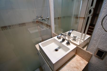 Banheiro de apartamento para alugar com 1 quarto, 84m² em Centro, Campinas
