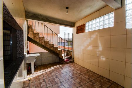 Área de Serviço de casa para alugar com 1 quarto, 30m² em Vila Marilda, Guarulhos