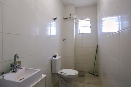 Banheiro de apartamento à venda com 2 quartos, 75m² em Floresta, Belo Horizonte