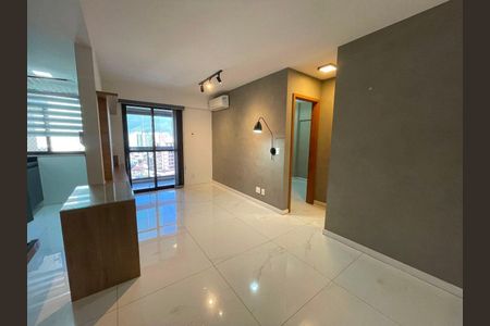 Apartamento à venda com 45m², 1 quarto e 1 vaga