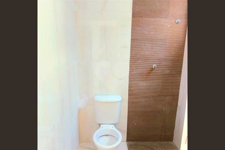 Apartamento à venda com 2 quartos, 37m² em Vila Marieta, São Paulo