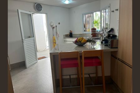 Casa de Condomínio à venda com 3 quartos, 172m² em Fazenda Santana, Vinhedo