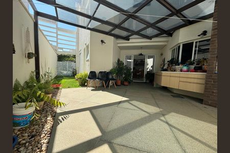 Área externa de casa de condomínio à venda com 3 quartos, 172m² em Fazenda Santana, Vinhedo