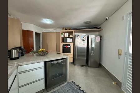 Cozinha de casa de condomínio à venda com 3 quartos, 172m² em Fazenda Santana, Vinhedo